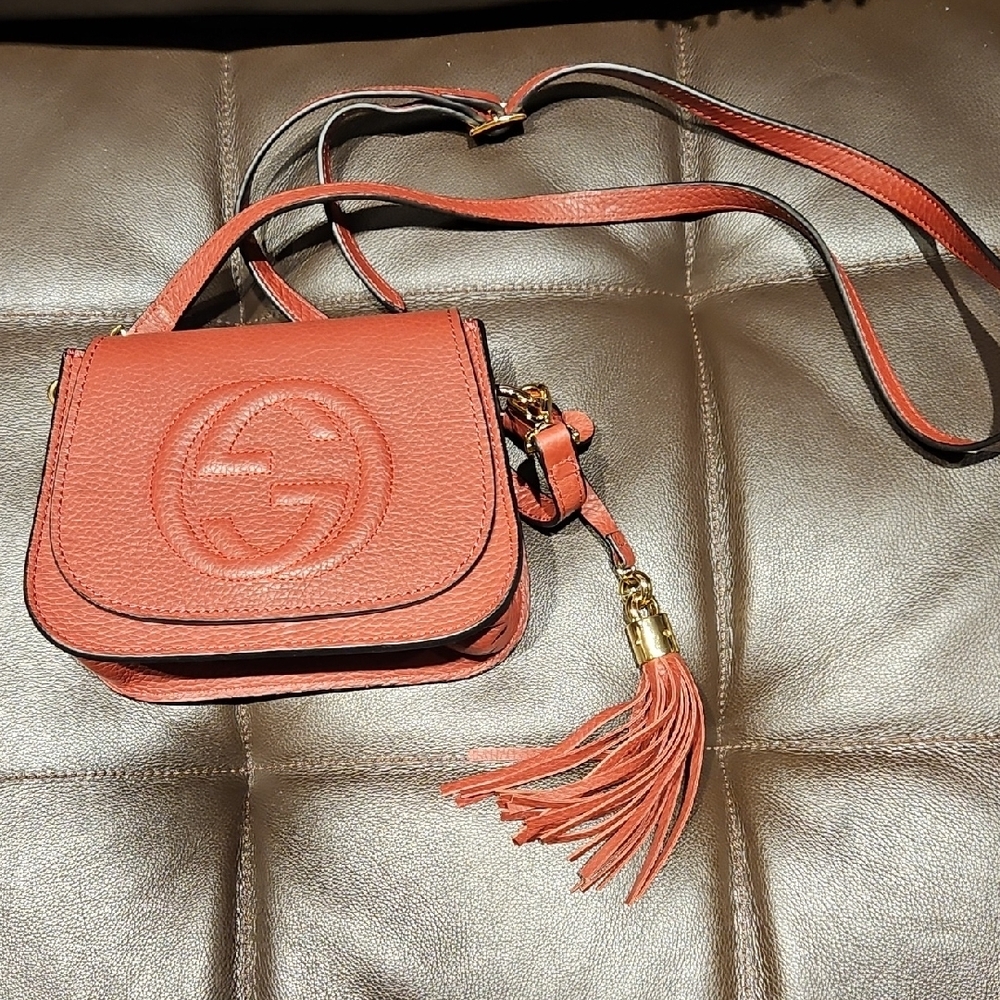 NON AUTHENTIC STYLISH RED CROSSBODY BAG